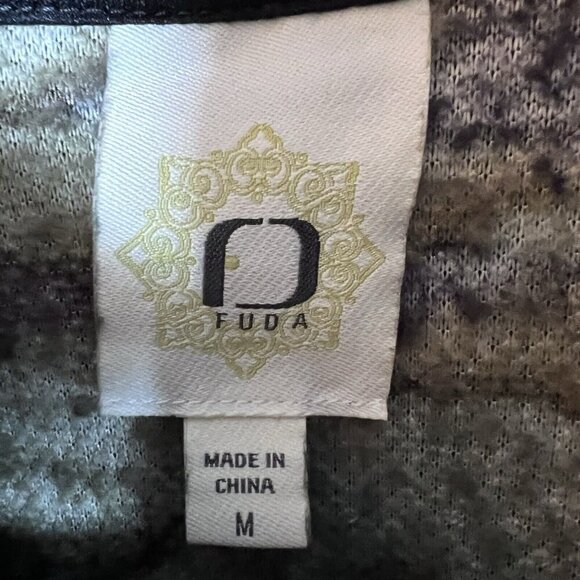 Fuda Women’s Green Camo Sherpa Size M Long Sleeve 1/4 Zip Fuzzy Jacket - Picture 5 of 9